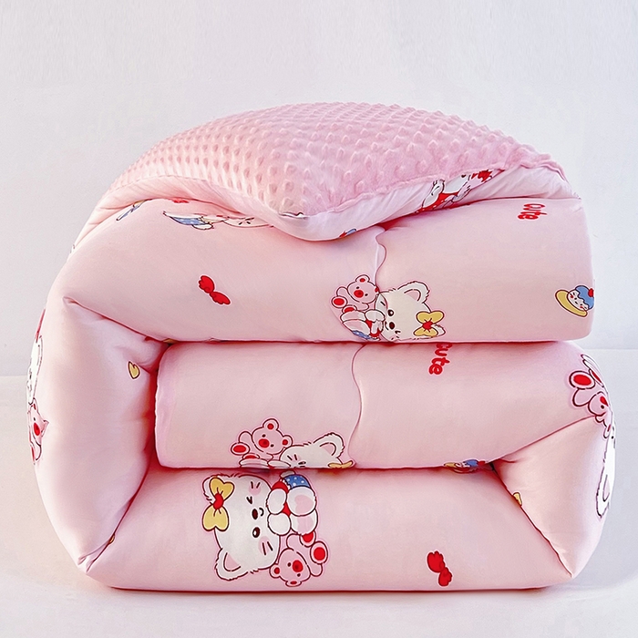 91家纺网 家纺一手货源 找家纺 天瑜家纺 2025新款针织棉豆豆绒大豆被冬被被子被芯 猫咪粉