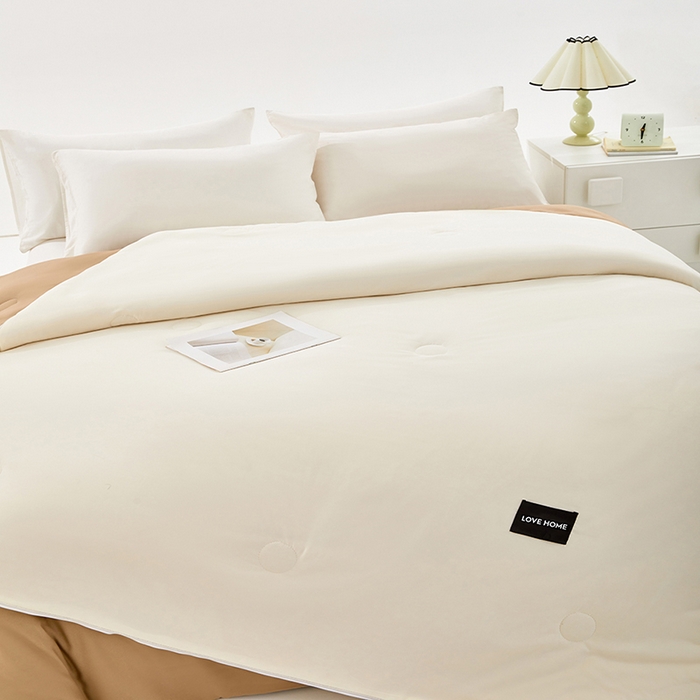 91家纺网 家纺一手货源 找家纺 VIP被业 2025新款双拼贴标大豆子母被冬被被子被芯 米拼卡其