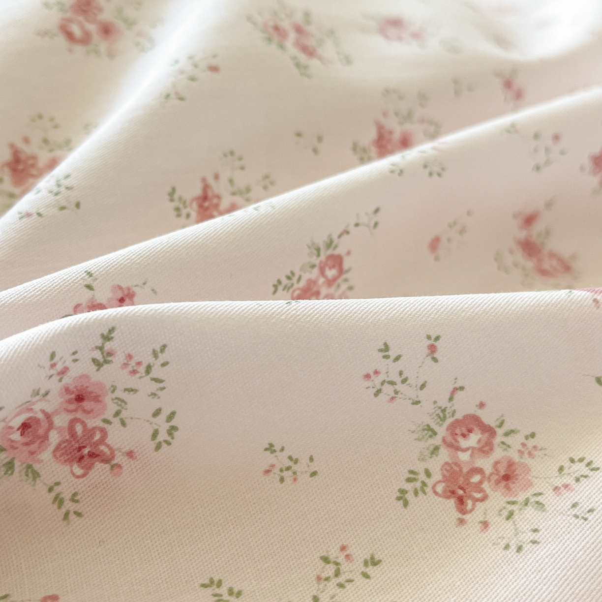 91家纺网 家纺一手货源 找家纺 花梦欣 2025新款全棉纯棉印花单品系列-多规格枕套单品枕套枕套单件 疏影梦境-粉