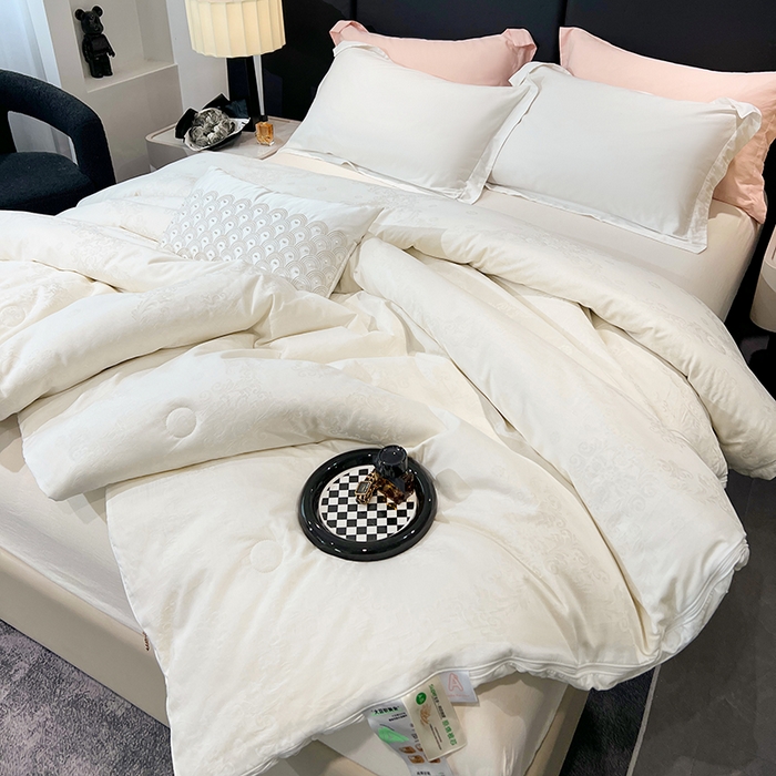 91家纺网 家纺一手货源 找家纺 VIP被业 2025新款简约60S全棉纯棉提花立体大豆子母被被子被芯 白色