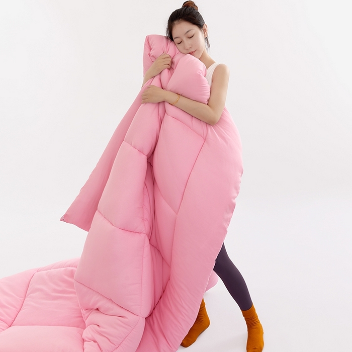 91家纺网 家纺一手货源 找家纺 VIP被业 2025新款简约纯色磨毛压被冬被被子被芯 粉色