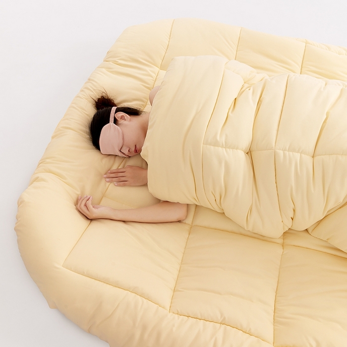 91家纺网 家纺一手货源 找家纺 VIP被业 2025新款简约纯色磨毛压被冬被被子被芯 米黄