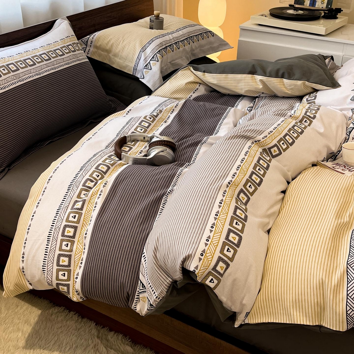 涵宸家纺 2025新款加厚全棉磨毛印花四件套--罗马系列 场景一 D西尔