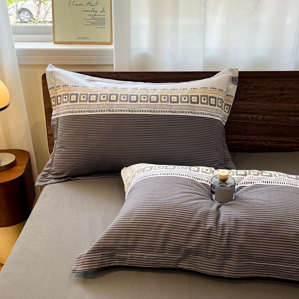 91家纺网 家纺一手货源 找家纺 涵宸家纺 2025新款加厚全棉磨毛印花四件套--罗马系列 场景一 D西尔