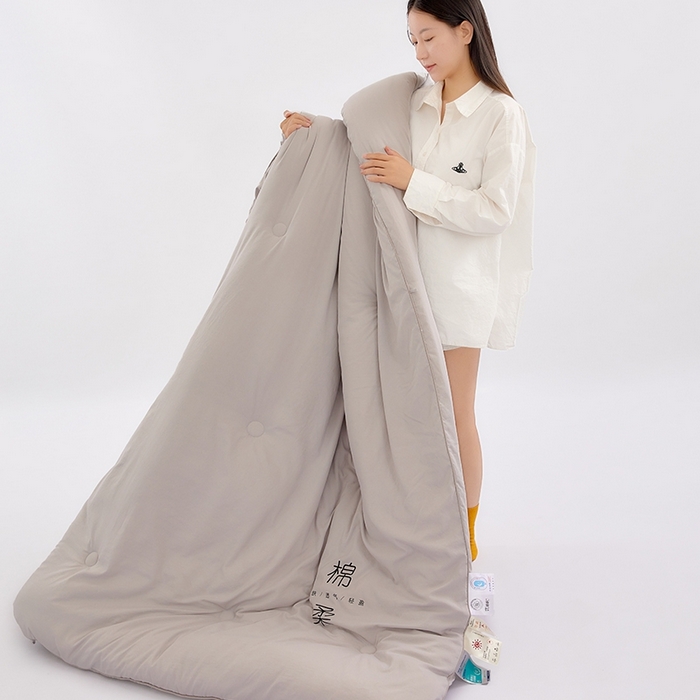 91家纺网 家纺一手货源 找家纺 VIP被业 2025新款简约棉柔水洗棉被芯冬被被子被芯 绵柔灰