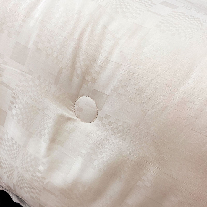 91家纺网 家纺一手货源 找家纺 VIP被业 2025新款婚庆全棉纯棉肽元素提花冬被被子被芯 白色