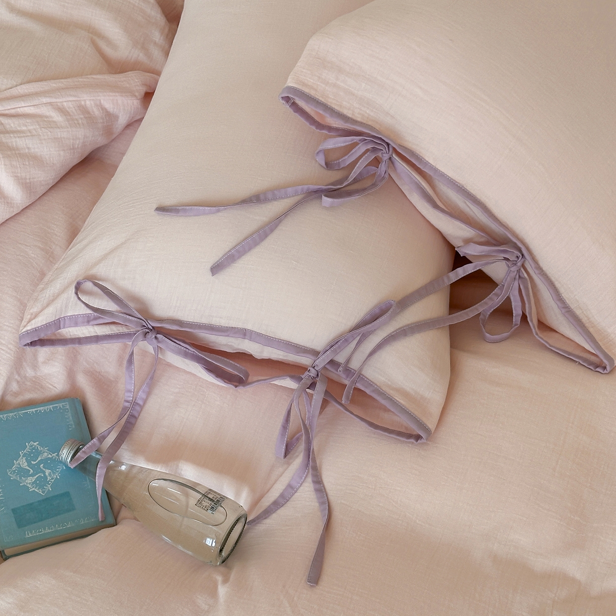 91家纺网 家纺一手货源 找家纺 小春日和 2025新款纯棉A类婴幼儿母婴纯色双层皱皱纱四件套 蜜桃乌龙