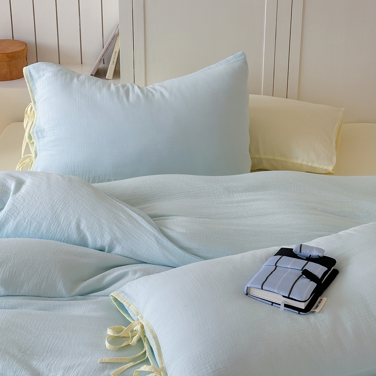 91家纺网 家纺一手货源 找家纺 （总）小春日和 2025新款纯棉A类婴幼儿母婴纯色双层皱皱纱四件套