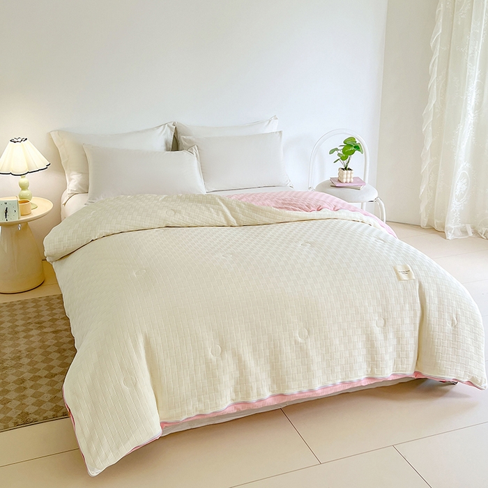 91家纺网 家纺一手货源 找家纺 VIP被业 2025新款简约纯色华夫格提花大豆子母被被子被芯 米拼粉