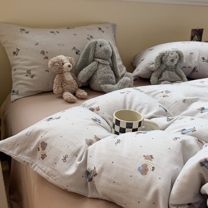 91家纺网 家纺一手货源 找家纺 慕尚家纺 2025新款全棉纯棉母婴双层纱四件套 迷你腊肠犬