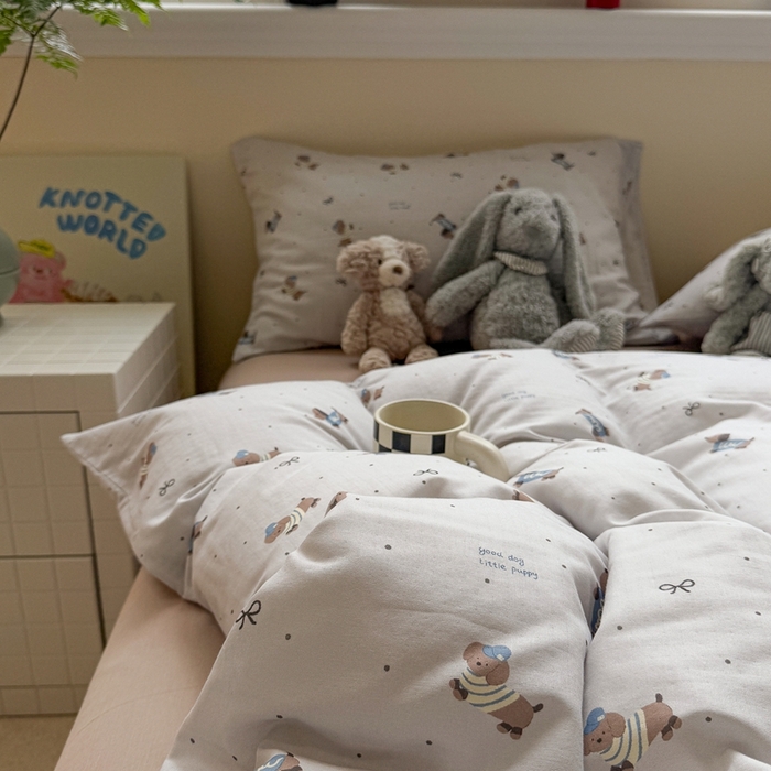 91家纺网 家纺一手货源 找家纺 慕尚家纺 2025新款全棉纯棉母婴双层纱四件套 迷你腊肠犬