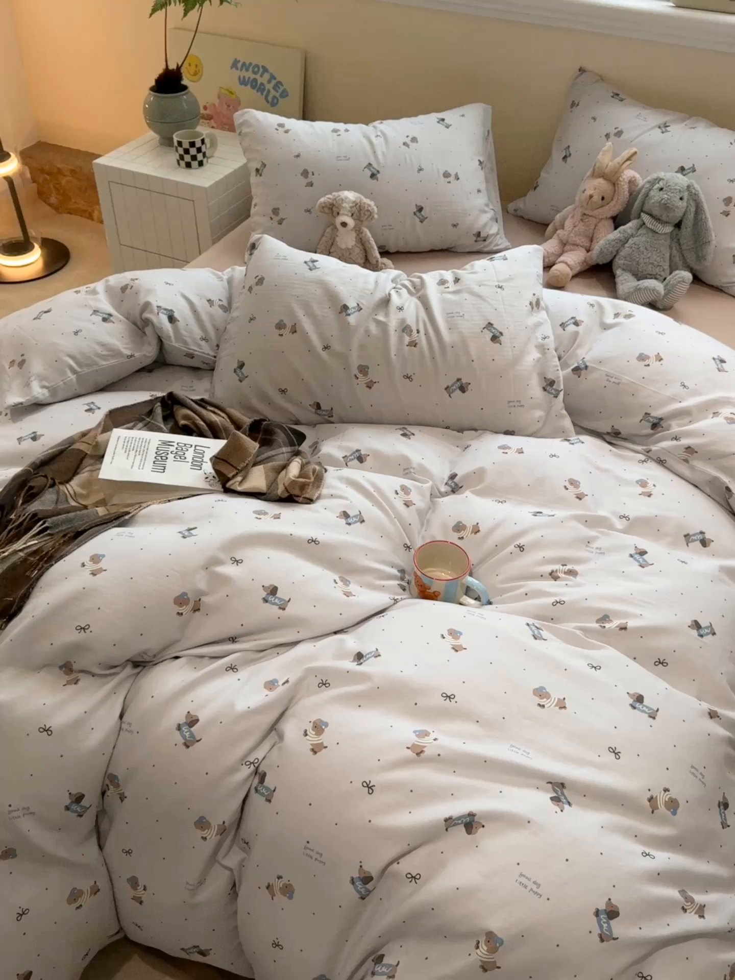 91家纺网 家纺一手货源 找家纺 慕尚家纺 2025新款全棉纯棉母婴双层纱四件套 迷你腊肠犬