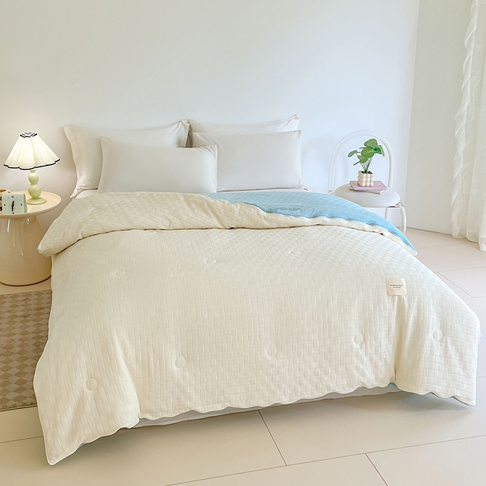 91家纺网 家纺一手货源 找家纺 VIP被业 2025新款简约纯色华夫格提花大豆子母被被子被芯 米拼蓝