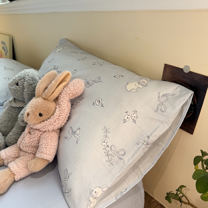 91家纺网 家纺一手货源 找家纺 慕尚家纺 2025新款全棉纯棉母婴双层纱四件套 丝带小兔