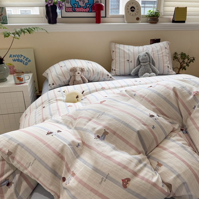 91家纺网 家纺一手货源 找家纺 慕尚家纺 2025新款全棉纯棉母婴双层纱四件套 条纹腊肠狗