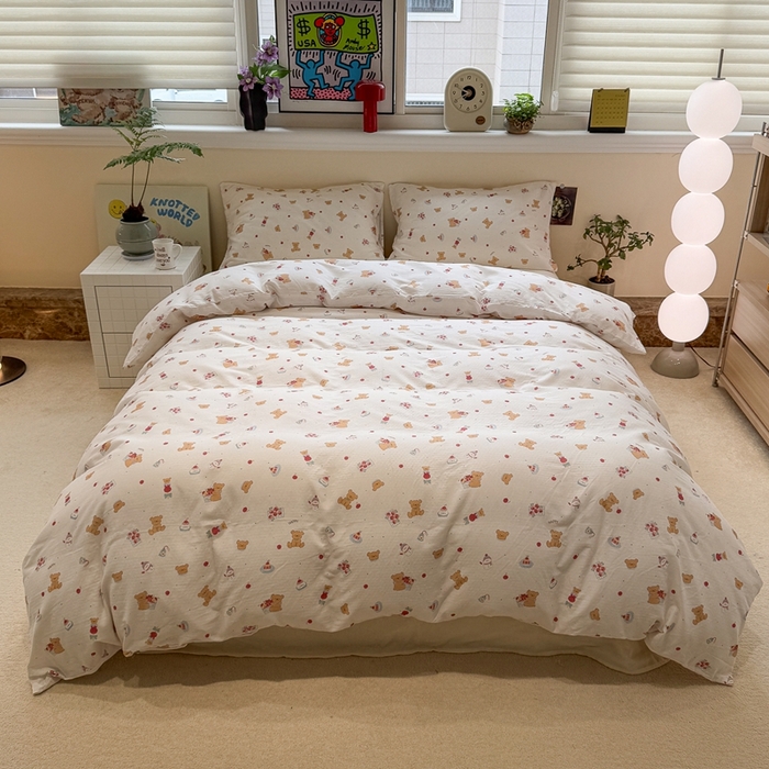 91家纺网 家纺一手货源 找家纺 慕尚家纺 2025新款全棉纯棉母婴双层纱四件套 小熊蛋糕