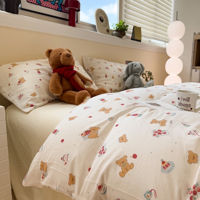 91家纺网 家纺一手货源 找家纺 慕尚家纺 2025新款全棉纯棉母婴双层纱四件套 小熊蛋糕