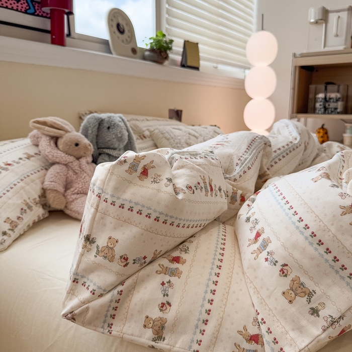 91家纺网 家纺一手货源 找家纺 慕尚家纺 2025新款全棉纯棉母婴双层纱四件套 小熊和兔子