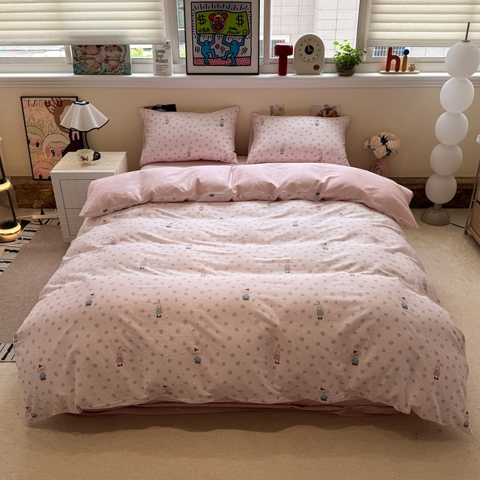 91家纺网 家纺一手货源 找家纺 慕尚家纺 2025新款13070全棉纯棉印花四件套 粉格花