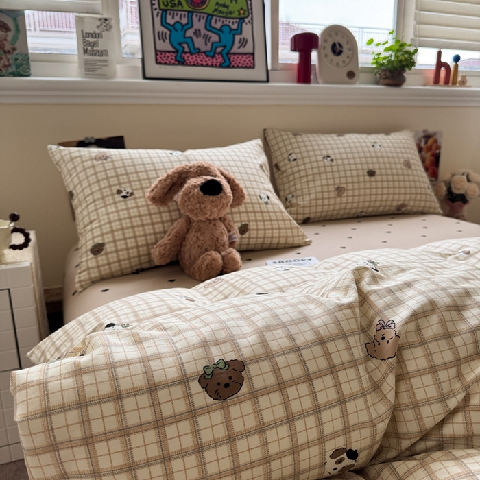 91家纺网 家纺一手货源 找家纺 慕尚家纺 2025新款13070全棉纯棉印花四件套 咖格狗狗