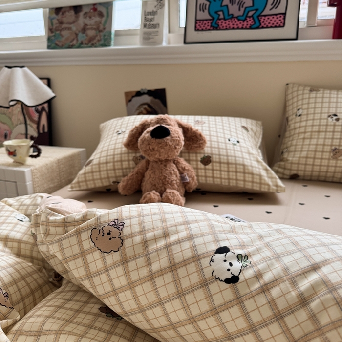 91家纺网 家纺一手货源 找家纺 慕尚家纺 2025新款13070全棉纯棉印花四件套 咖格狗狗