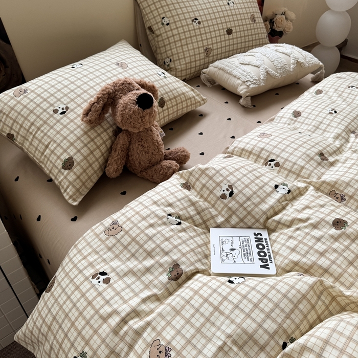 91家纺网 家纺一手货源 找家纺 慕尚家纺 2025新款13070全棉纯棉印花四件套 咖格狗狗