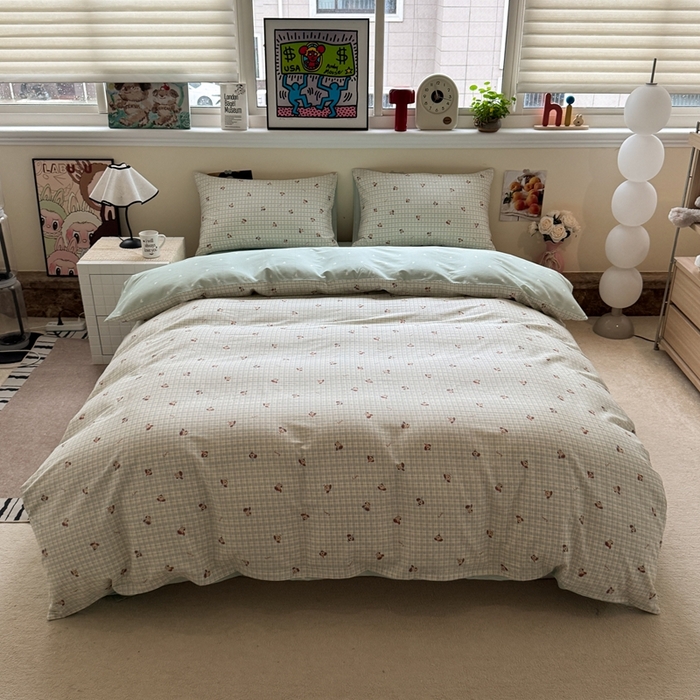 91家纺网 家纺一手货源 找家纺 慕尚家纺 2025新款13070全棉纯棉印花四件套 绿格狗狗