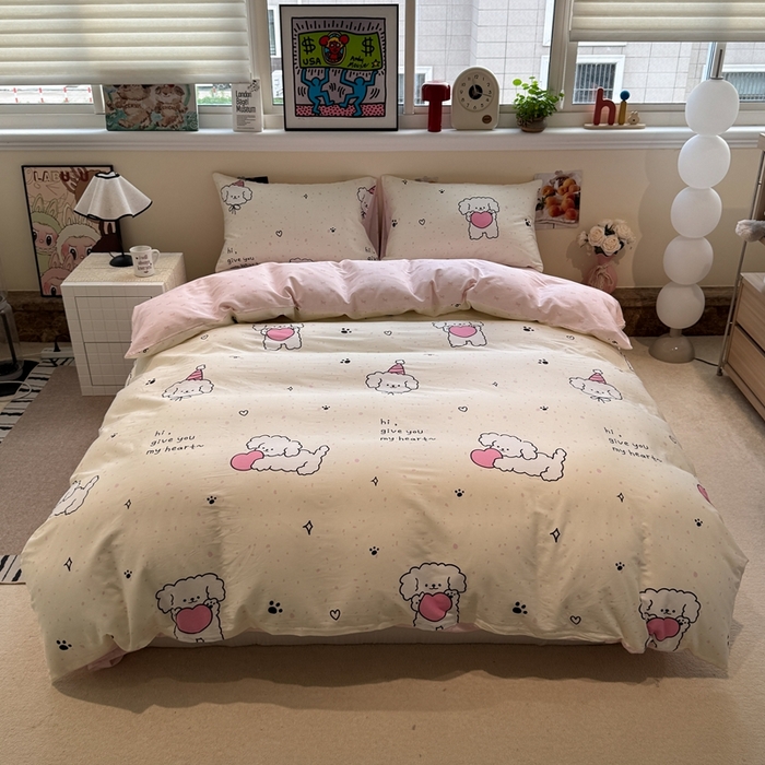 91家纺网 家纺一手货源 找家纺 慕尚家纺 2025新款13070全棉纯棉印花四件套 桃心狗