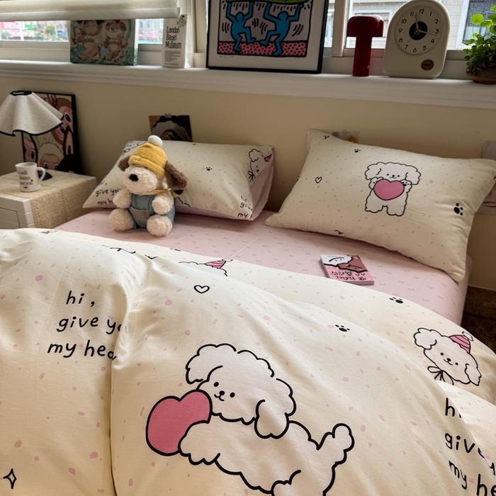 91家纺网 家纺一手货源 找家纺 慕尚家纺 2025新款13070全棉纯棉印花四件套 桃心狗