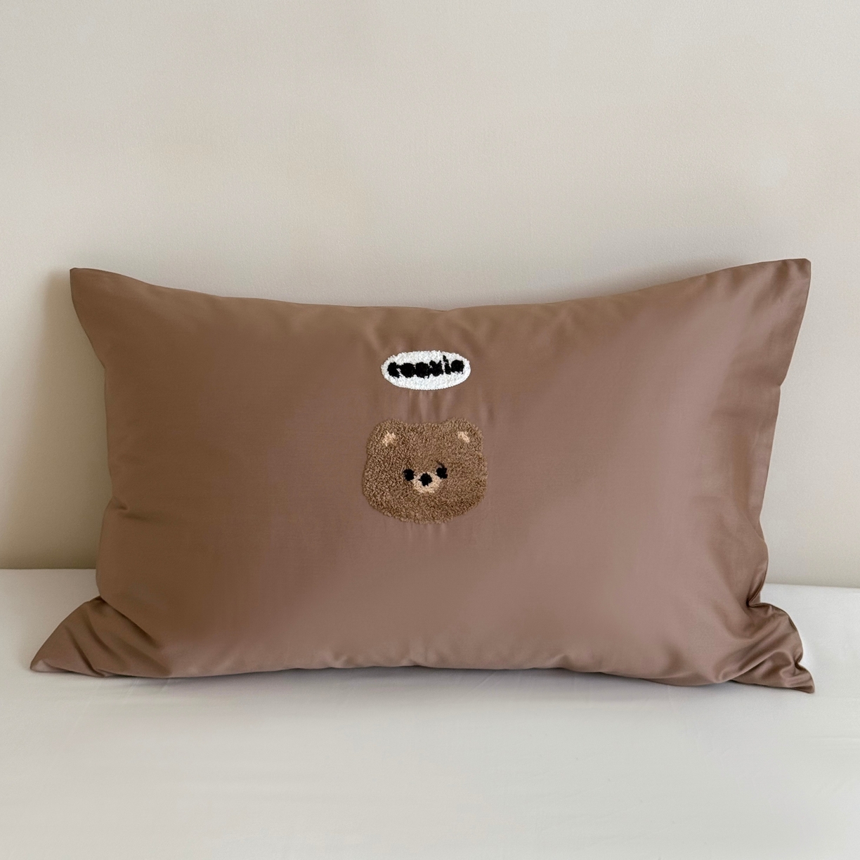 91家纺网 家纺一手货源 找家纺 （总）鹿班家居 2025新款100S长绒棉纯棉毛巾绣单品枕套 枕套单件-面包熊&萝莉兔（ 标准会员-2元）