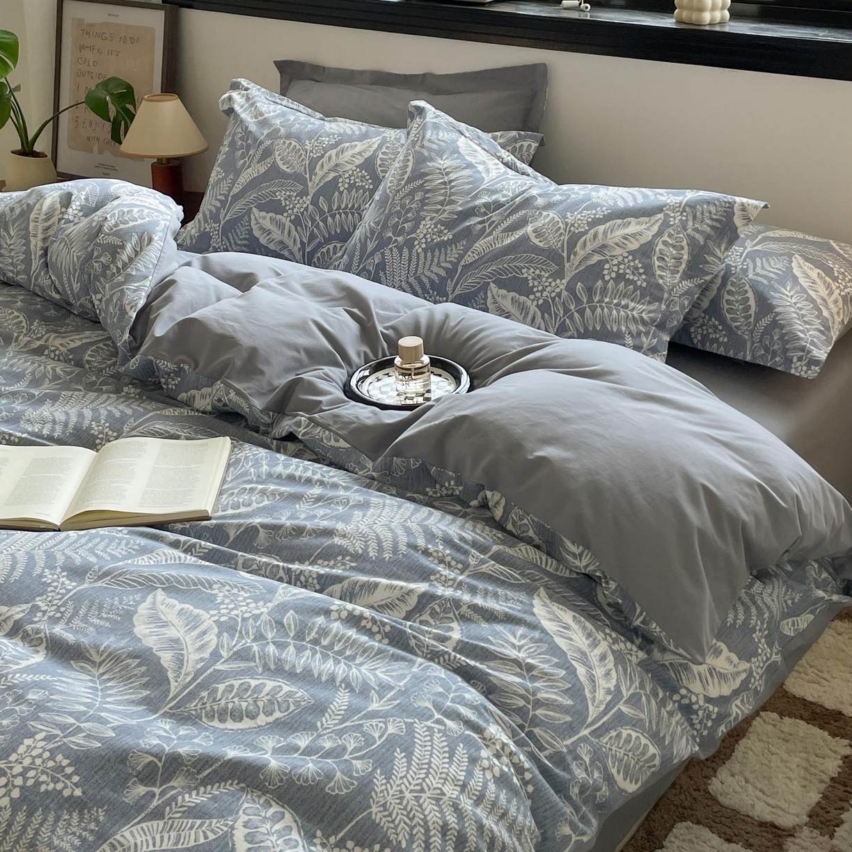 91家纺网 家纺一手货源 找家纺 涵宸家纺 2025新款加厚全棉磨毛印花四件套--罗马系列 场景一 F阡陌