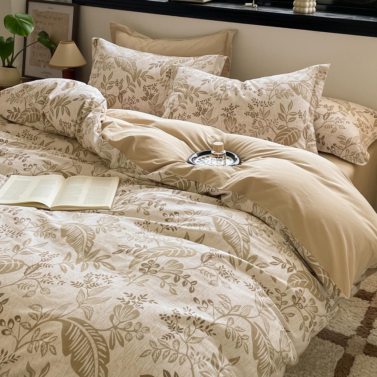 91家纺网 家纺一手货源 找家纺 涵宸家纺 2025新款加厚全棉磨毛印花四件套--罗马系列 场景一 F絮语