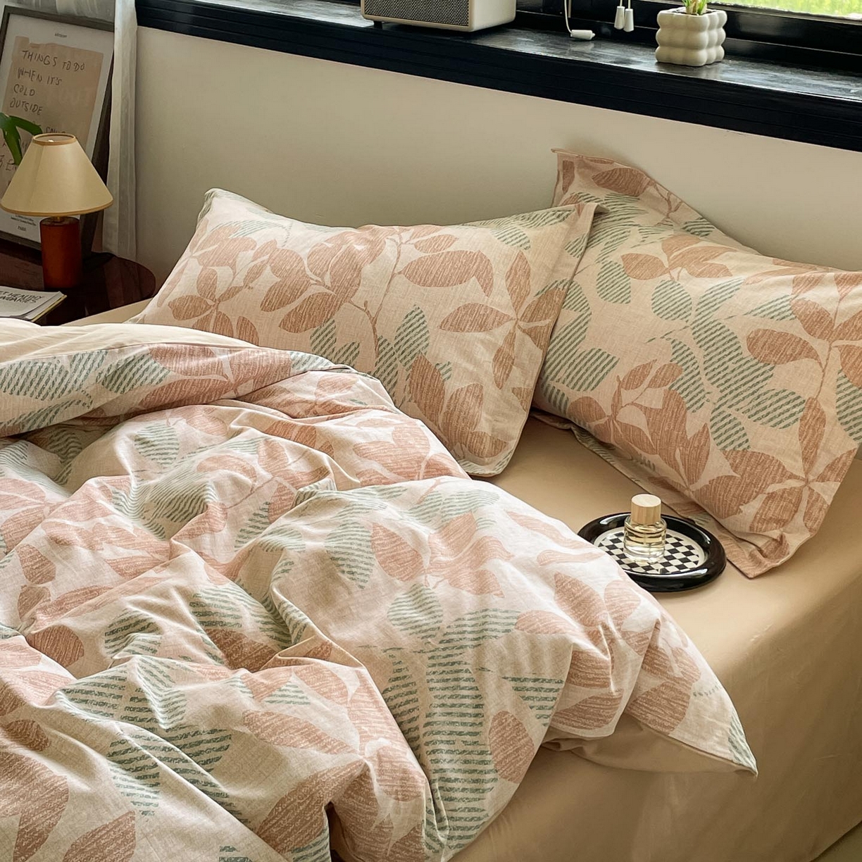 涵宸家纺 2025新款加厚全棉磨毛印花四件套--罗马系列 场景一 F依恋