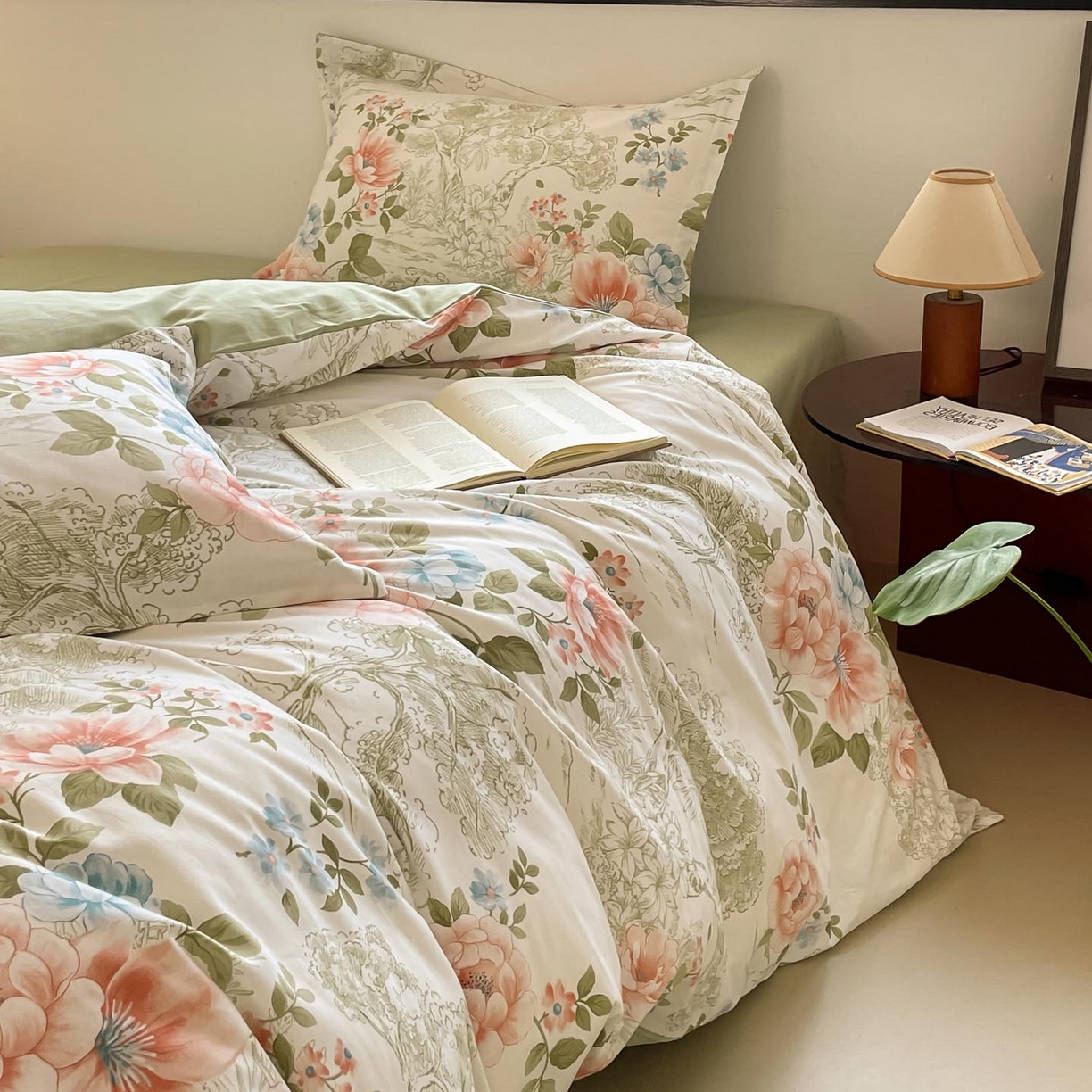 91家纺网 家纺一手货源 找家纺 涵宸家纺 2025新款加厚全棉磨毛印花四件套--罗马系列 场景一 F怡然