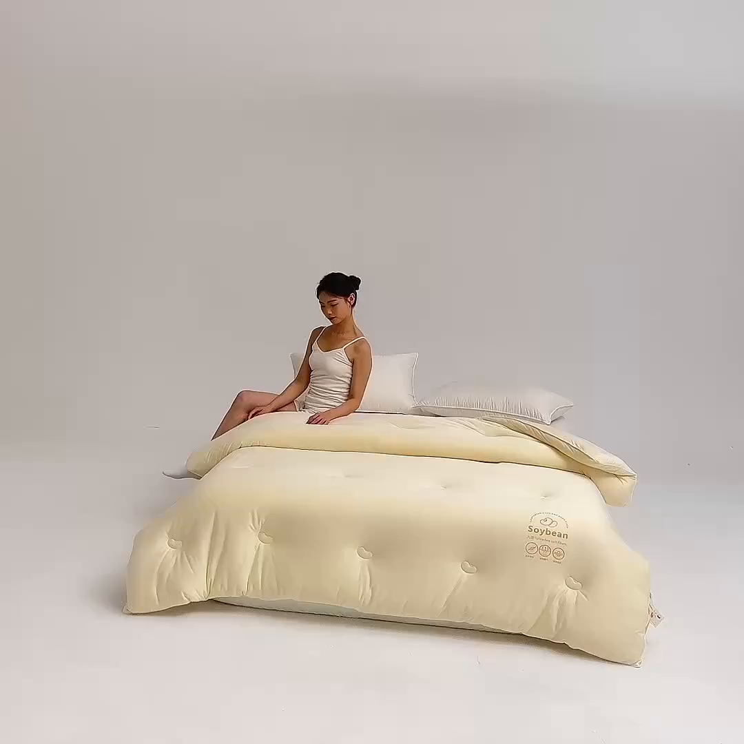 91家纺网 家纺一手货源 找家纺 栩裕纺织 2025新款纯色超柔云朵针织被被子被芯冬被 云朵被-麦秆黄