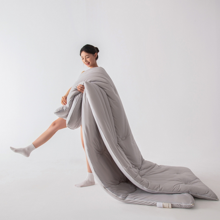 91家纺网 家纺一手货源 找家纺 栩裕纺织 2025新款纯色超柔云朵针织被被子被芯冬被 云朵被-云烟灰