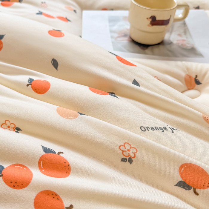 91家纺网 家纺一手货源 找家纺 栩裕纺织 2025新款印花针织棉牛奶被被子被芯冬被 橘彩