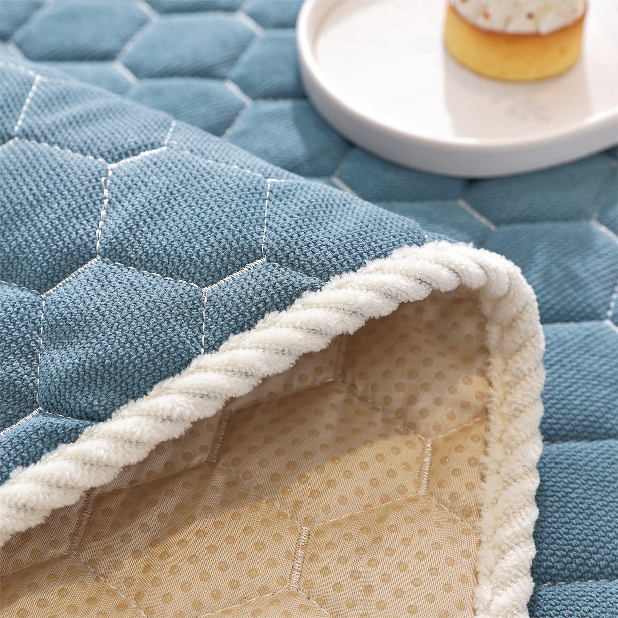 91家纺网 家纺一手货源 找家纺 共鸣沙发垫 2025新款星语飘窗垫 星空蓝色