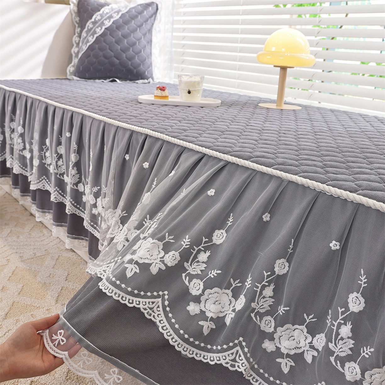 91家纺网 家纺一手货源 找家纺 共鸣沙发垫 2025新款星语飘窗垫 星空灰色