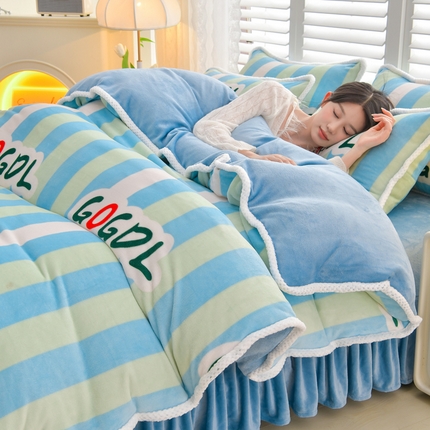 绒耀 2025新款菠萝格牛奶绒四件套 啦啦队