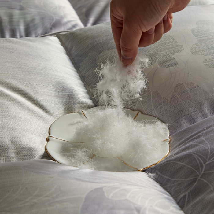 91家纺网 家纺一手货源 找家纺 织梦人羽绒工厂店 2025新款高蓬松羽绒95鹅绒大牌同款花型莫代尔印花 国色天香-灰