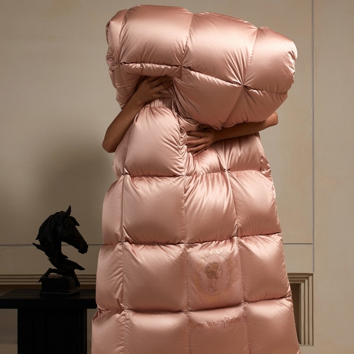 91家纺网 家纺一手货源 找家纺 织梦人羽绒工厂店2025新款羽绒被壳 贵夫人真丝缎-豆沙