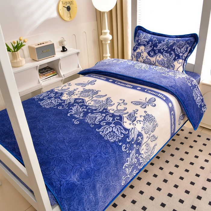 91家纺网 家纺一手货源 找家纺 芯诗曼家纺 2025新款金貂绒牛奶绒印花三件套 琉璃花开