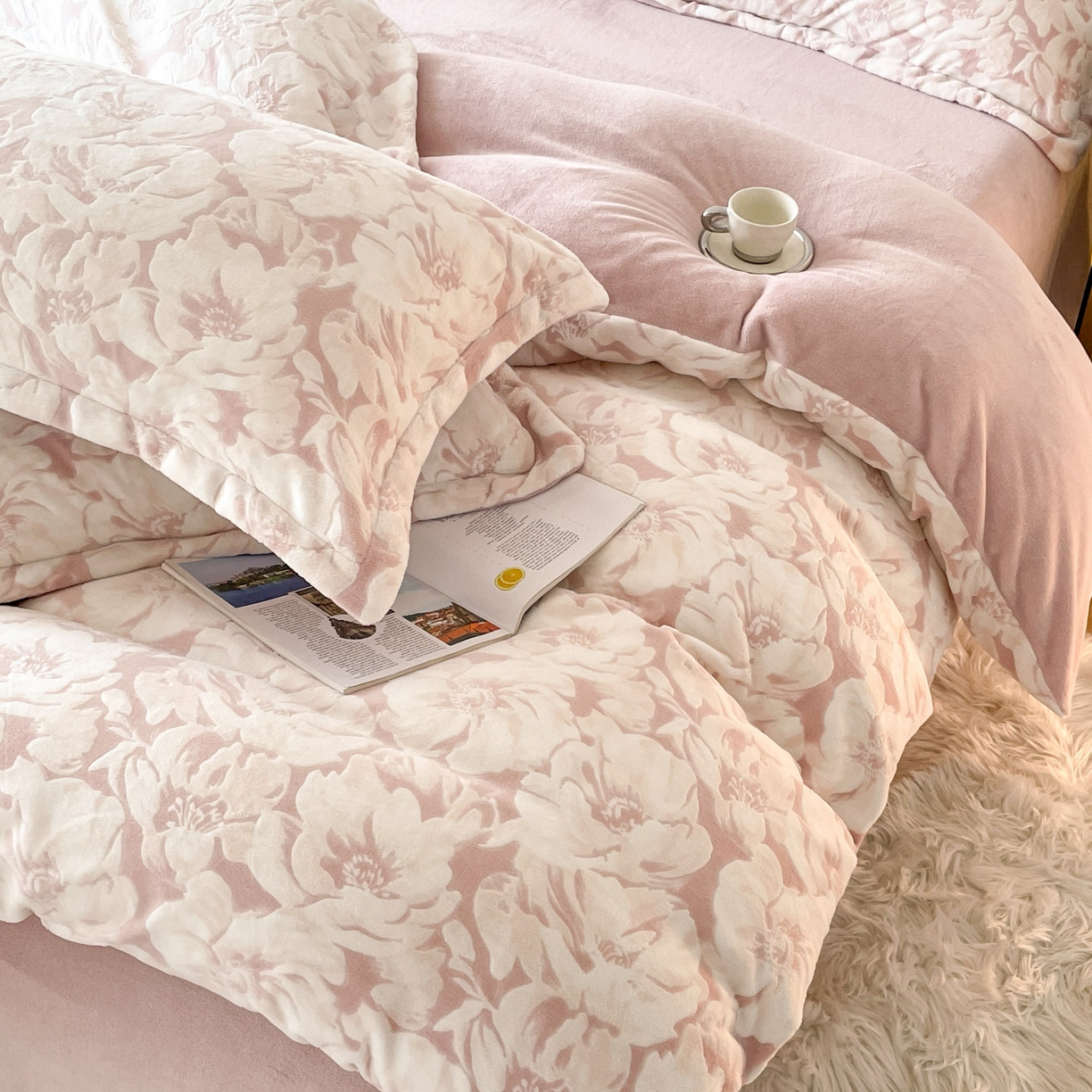 91家纺网 家纺一手货源 找家纺 （总）玉相逢 2025秋冬新款A类高克重牛奶绒立体亲肤绒浮雕雕花绒四件套