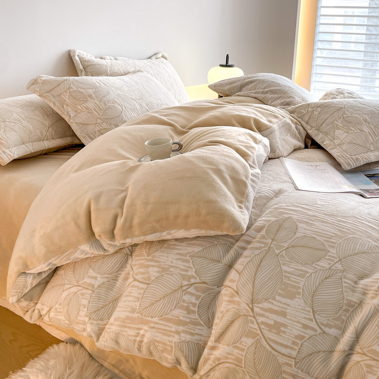 91家纺网 家纺一手货源 找家纺 玉相逢 2025秋冬新款A类高克重牛奶绒立体亲肤绒浮雕雕花绒四件套 仲夏晨歌