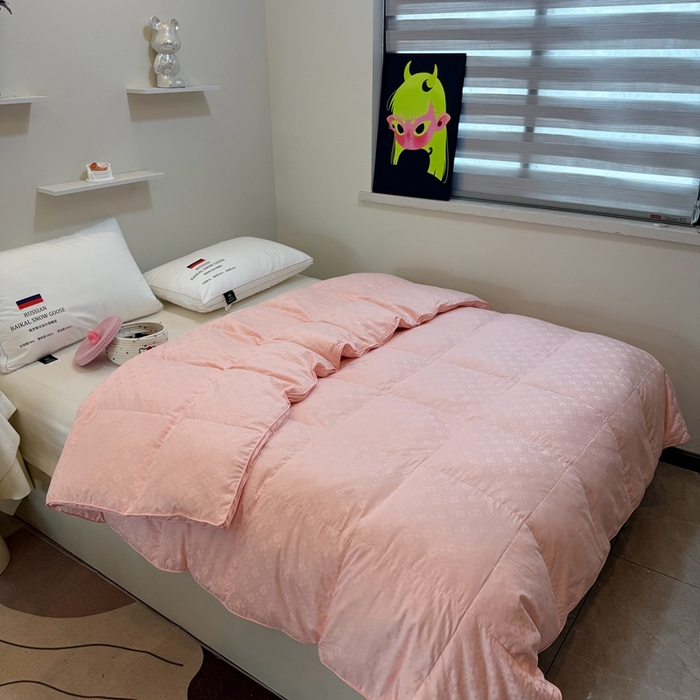 91家纺网 家纺一手货源 找家纺 华盛羽绒被壳 2025新款双层全棉提花羽绒被壳冬被 四叶草豆沙