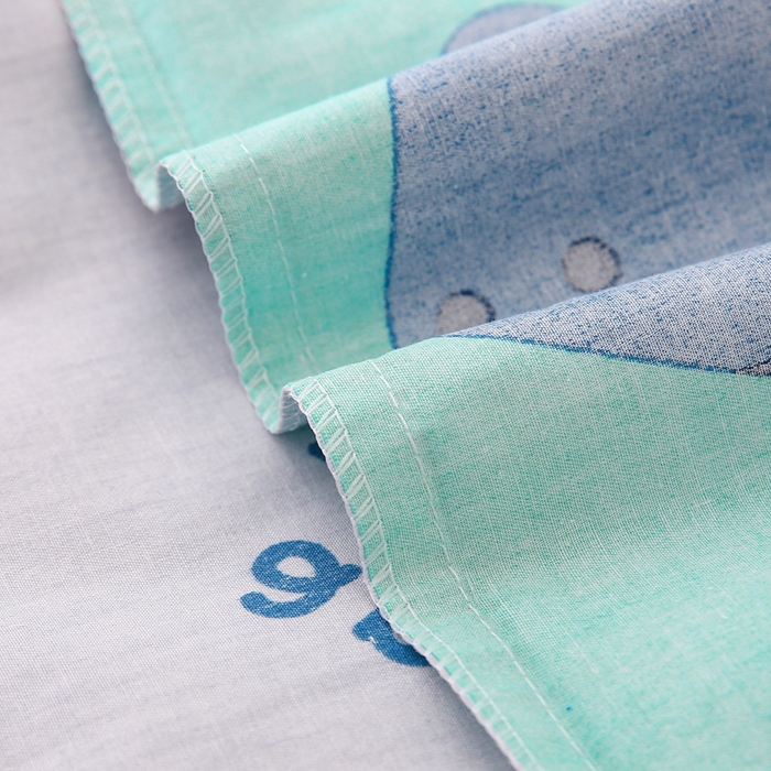 91家纺网 家纺一手货源 找家纺 鱼宝 2025新款全棉幼儿园套件 三件套—童真系列 恐龙开车