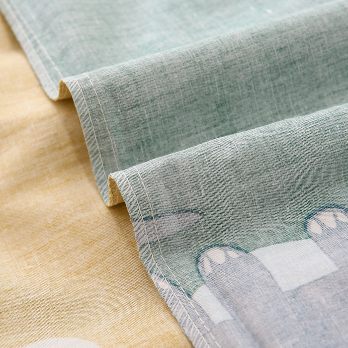 91家纺网 家纺一手货源 找家纺 鱼宝 2025新款全棉幼儿园套件 三件套—童真系列 涂鸦恐龙 绿