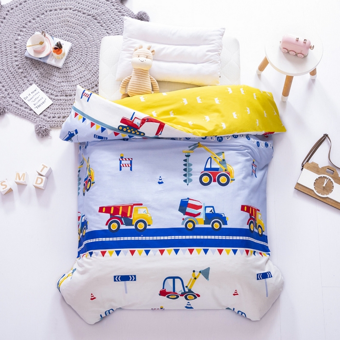 91家纺网 家纺一手货源 找家纺 鱼宝 2025新款全棉幼儿园套件 三件套—童真系列 小小挖掘机