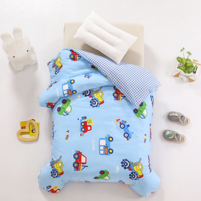 91家纺网 家纺一手货源 找家纺 鱼宝 2025新款全棉幼儿园套件 三件套—童真系列 都市汽车